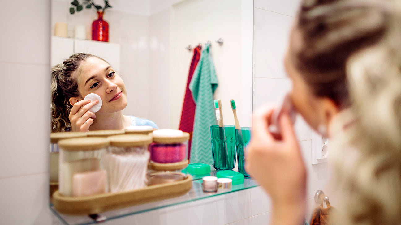 How to Use ACV for Glowing Skin 