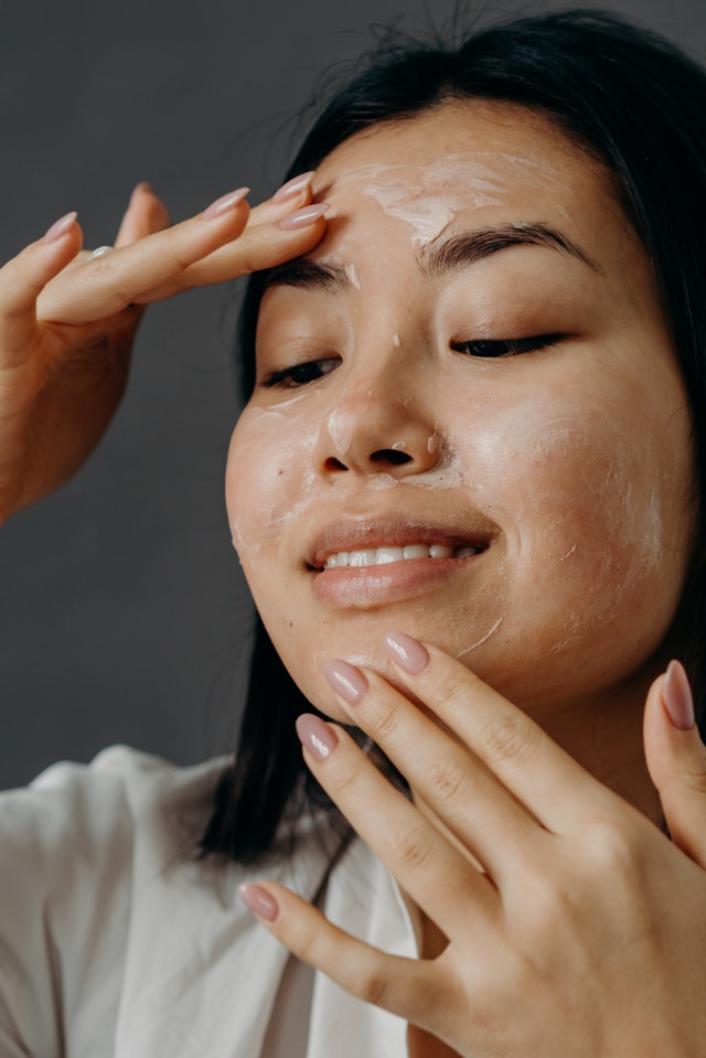 What is Bakuchiol? | The “Natural Retinol” Alternative